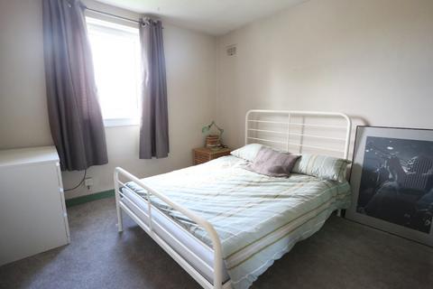 3 bedroom villa to rent, Broomhouse Crescent, Broomhouse, Edinburgh, EH11