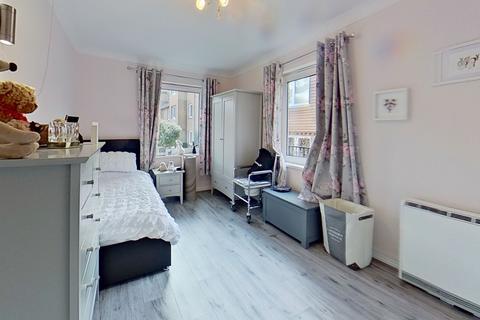 1 bedroom retirement property for sale, Haslemere