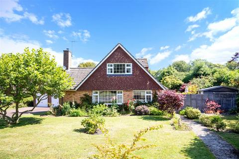 37 Beacon Hill, Dormansland, Lingfield, RH7 6RQ