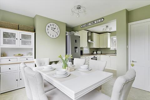 38 Hickmans Close, Godstone, RH9 8EB