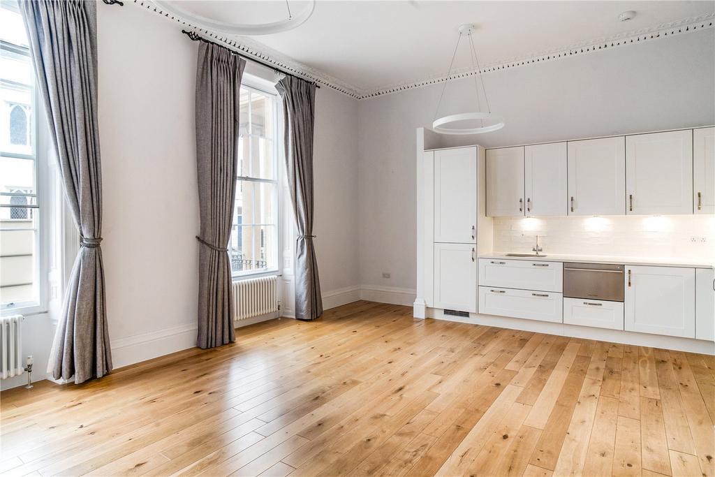 Kitchen/Sitting Room