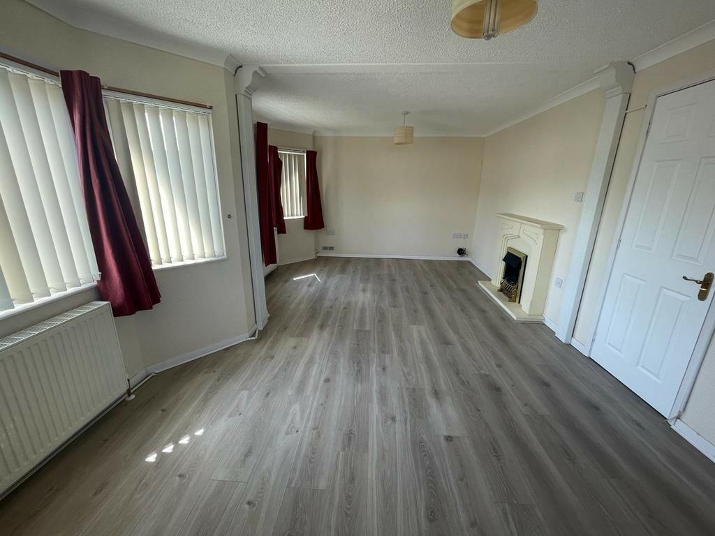 The Avenue, Martlesham Heath IP5 2 bed park home for sale £180,000