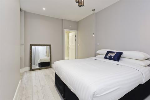 2 bedroom apartment to rent, Princes Square, London, W2