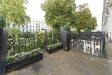 2 bedroom apartment to rent, Princes Square, London, UK, W2