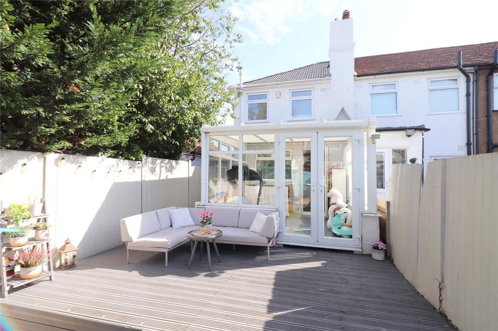 Garden Decking Area