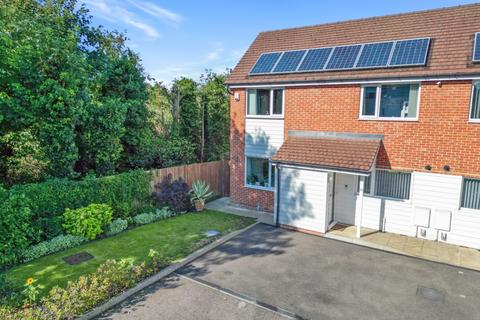 15 Epsom Close, Gravesend, DA12 5BF