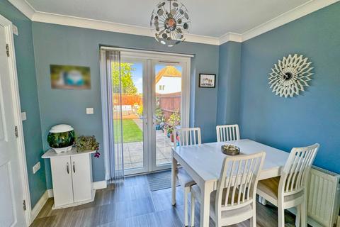 15 Epsom Close, Gravesend, DA12 5BF