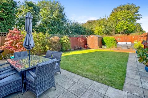 15 Epsom Close, Gravesend, DA12 5BF