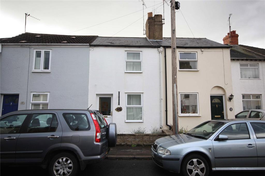 Exmouth Street, Cheltenham... 1 bed terraced house £950 pcm (£219 pw)