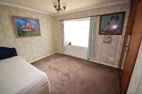 3 bedroom bungalow for sale - Katherine Crescent, Skegness, Lincolnshire, PE25 3LF