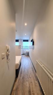 Studio to rent, Renaissance Works, New Street, Huddersfield, HD1 2AS