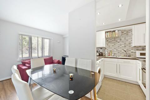 28 Brymay Close, London, E3 2SY