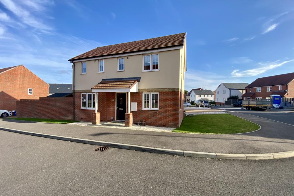 Honeysuckle Lane, Stone Cross, Pevensey, East Sussex, BN24 3 bed