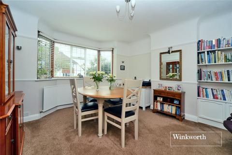 56 Bramshaw Rise, New Malden, KT3 5JU