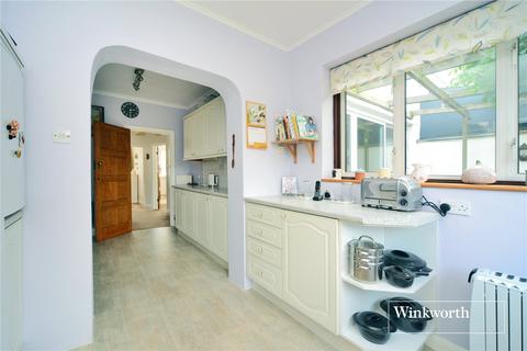 56 Bramshaw Rise, New Malden, KT3 5JU