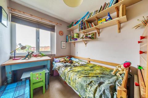 13 Cowleaze, Chinnor, OX39 4TD