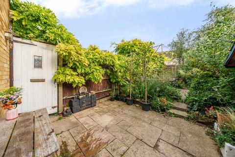 13 Cowleaze, Chinnor, OX39 4TD
