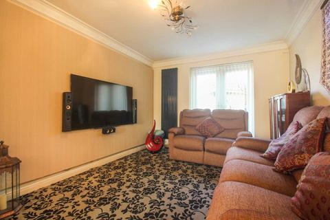 6 bedroom terraced house for sale, Morgan Close, Luton LU4