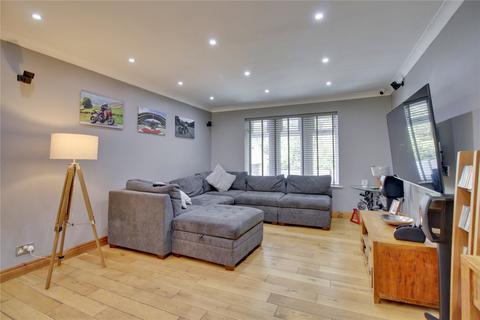 Dairsie Cottage Apperley Lane, Rawdon, Leeds, LS19 6BJ