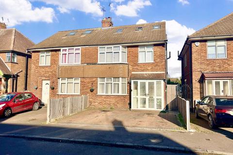 5 bedroom semi-detached house for sale, Shakespeare Road, Luton LU4