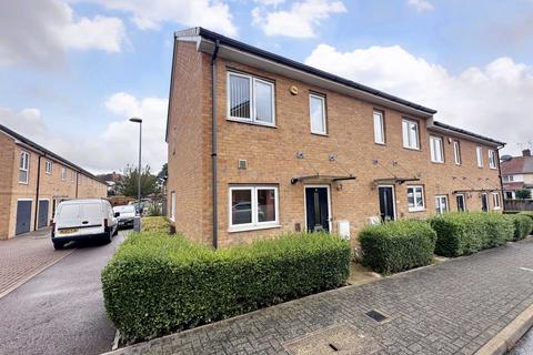 8 Challney Gardens, Luton, LU4 8QQ