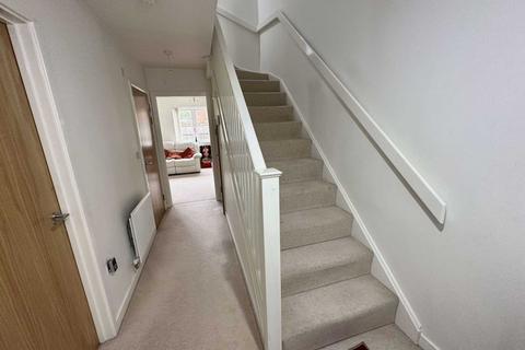 8 Challney Gardens, Luton, LU4 8QQ