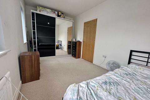 8 Challney Gardens, Luton, LU4 8QQ