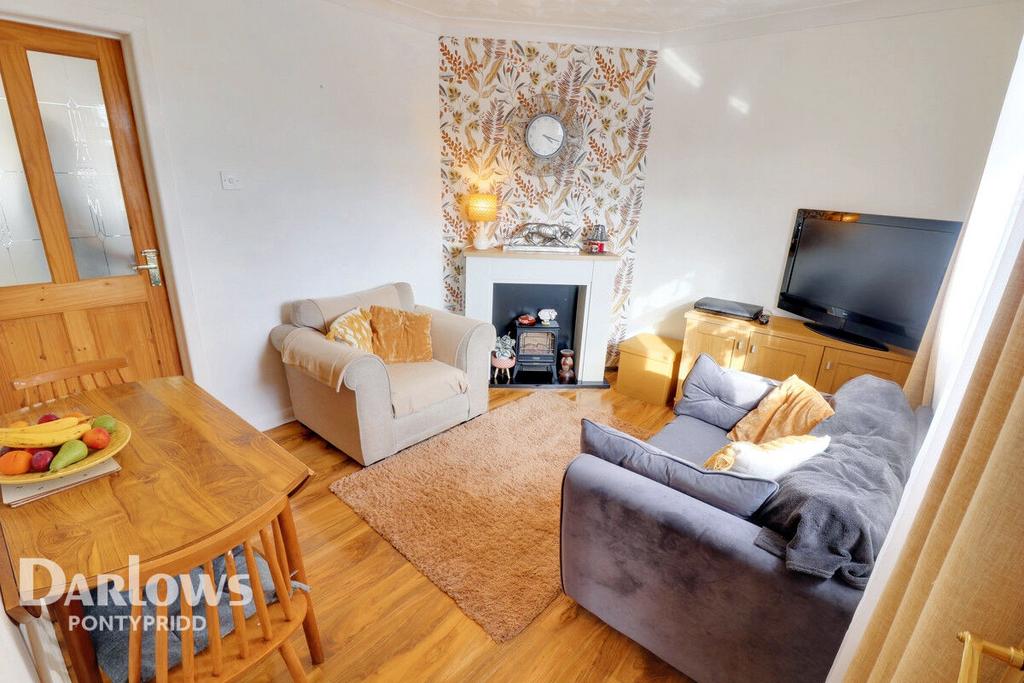 Holly Street, Pontypridd 3 bed end of terrace house for sale £235,000
