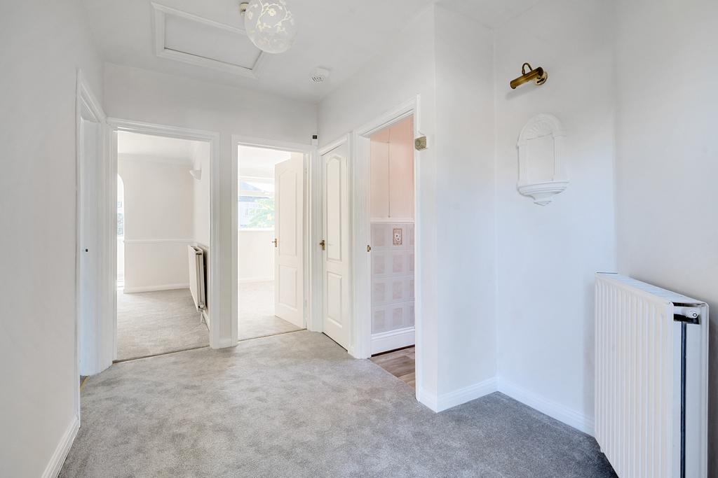 Willow Grove, Ruislip, HA4 3 bed bungalow for sale £725,000