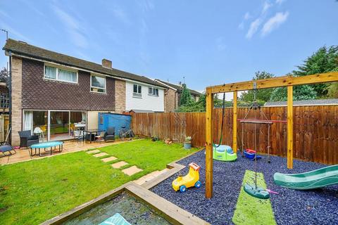 14 Larch Close, Southmoor, Abingdon, OX13 5DD