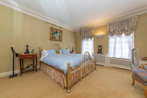 5 bedroom penthouse for sale, Grosvenor Square, Mayfair, London, W1K