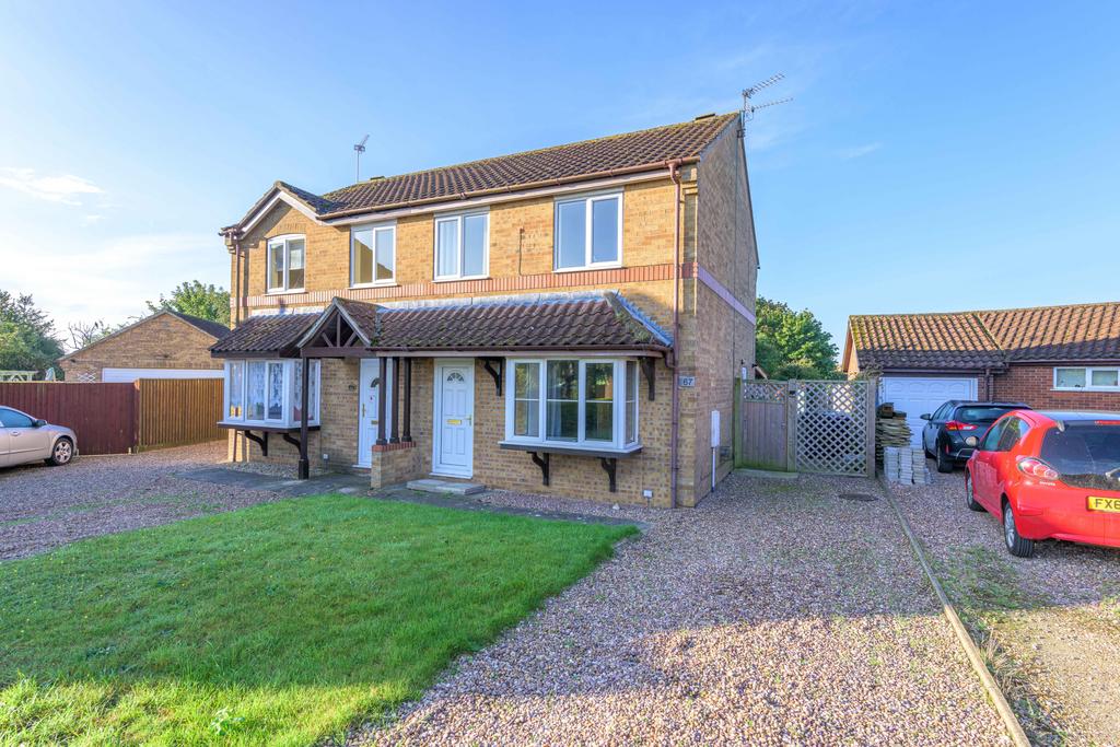 College Park, Horncastle, LN9 3 bed semidetached house for sale £175,000