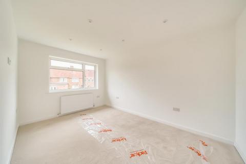 10 Moreleigh Close, Reading, RG2 8SQ