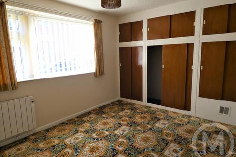 2 bedroom flat for sale, Haddon Court, Queens Promenade
