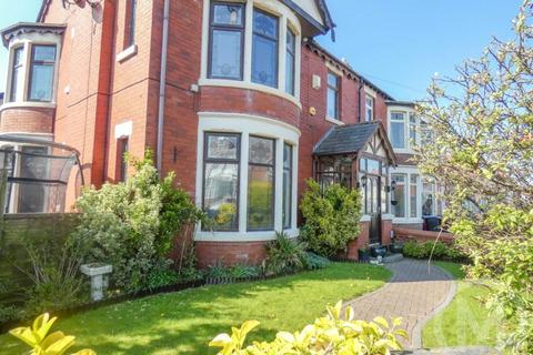 undefined, Carlin Gate, Bispham