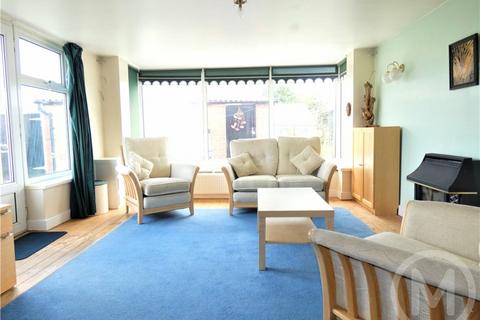 2 Glossop Close, Blackpool, FY2 9DE