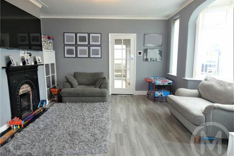 14 Bamber Avenue, Bispham, Blackpool, FY2 9JD