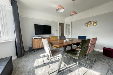 38 Hyperion Avenue, Polegate, BN26 5HU