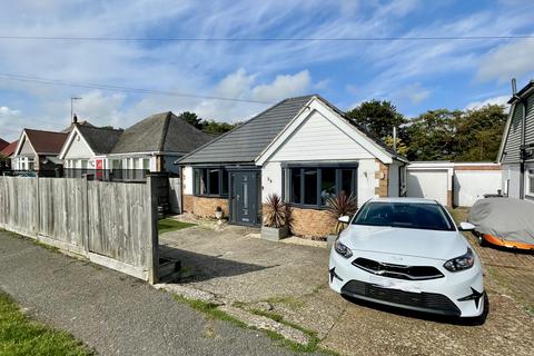38 Hyperion Avenue, Polegate, BN26 5HU