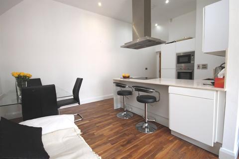 2 bedroom apartment for sale, Regent Street, Knutsford