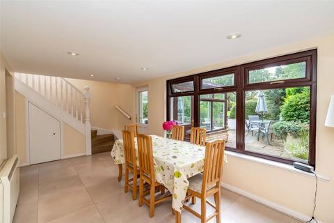 Balfron Fishers Brae, Coldingham, Eyemouth, TD14 5NJ
