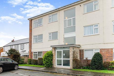 2 bedroom apartment for sale, 19 Brandon Court, Russell Road, Rhyl