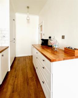 2 bedroom apartment for sale, Yerbury Road, London