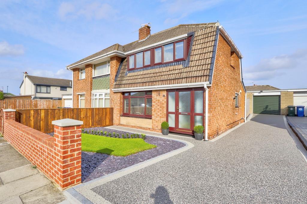Bath Road, Eston, TS6 3 bed semidetached house £140,000