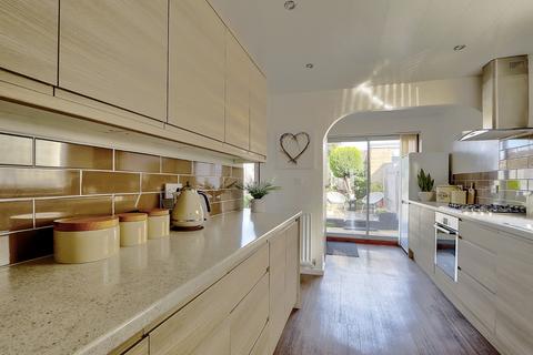 60 Bath Road, Middlesbrough, TS6 9PG