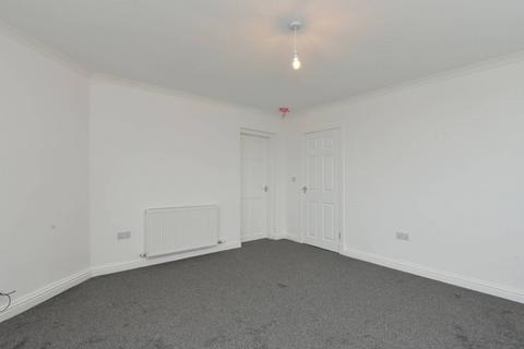 4 bedroom ground floor flat for sale, 1  Harbour Court, Dunbar, EH42 1HU
