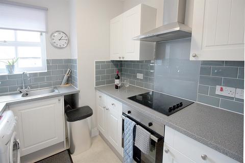 2 bedroom apartment to rent, Middleton Court, Hutton Terrace, Newcastle Upon Tyne