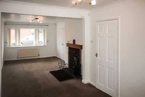 3 bedroom detached house to rent - Julian Close, Great Wryley, WS6