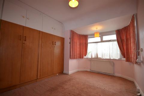 3 bedroom end of terrace house for sale - Fisher Road, Harrow, HA3 7JX