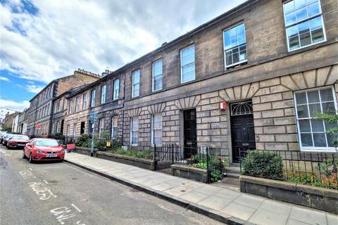 2 bedroom flat to rent, Grove Street, Haymarket, Edinburgh, EH3